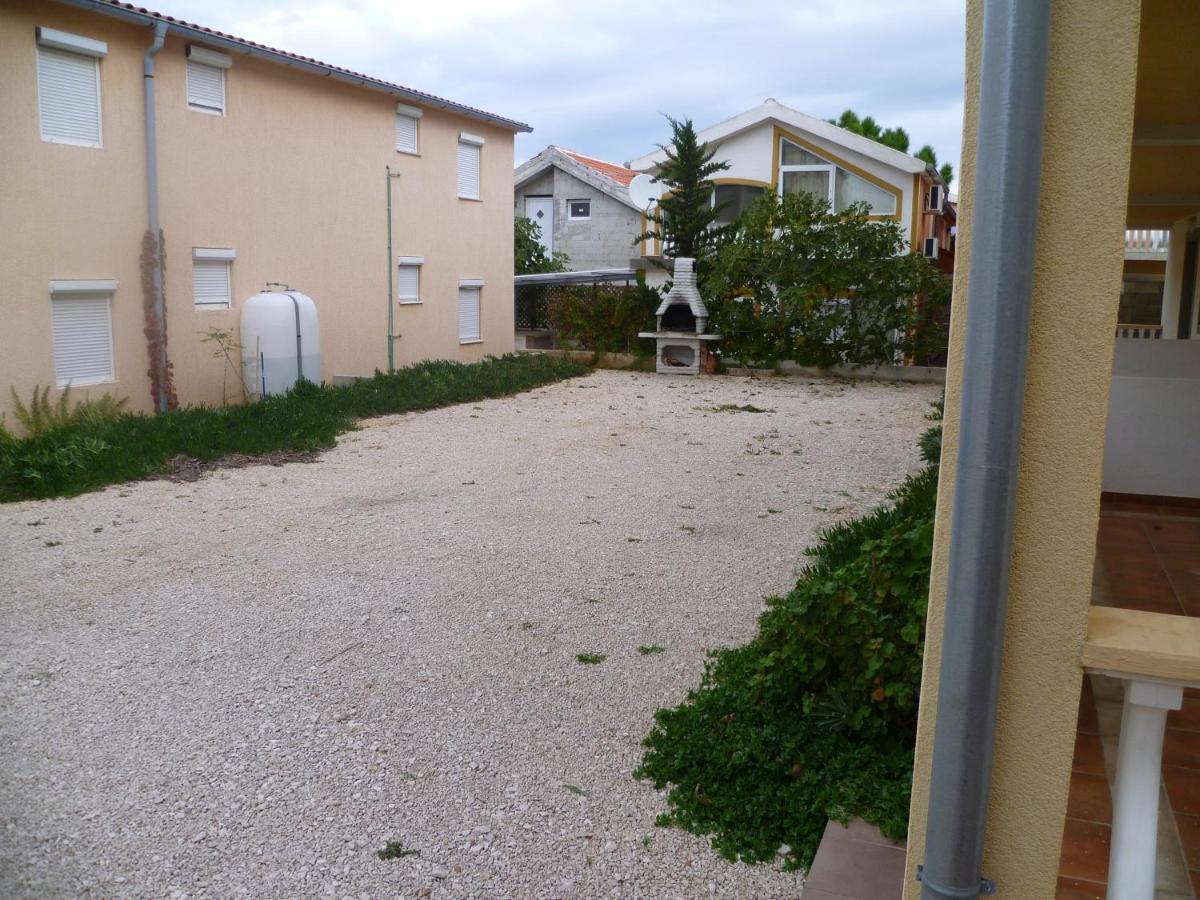 Apartments By The Sea Vir - 13104 المظهر الخارجي الصورة