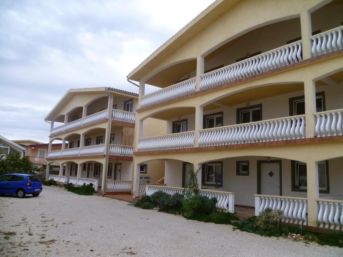 Apartments By The Sea Vir - 13104 المظهر الخارجي الصورة